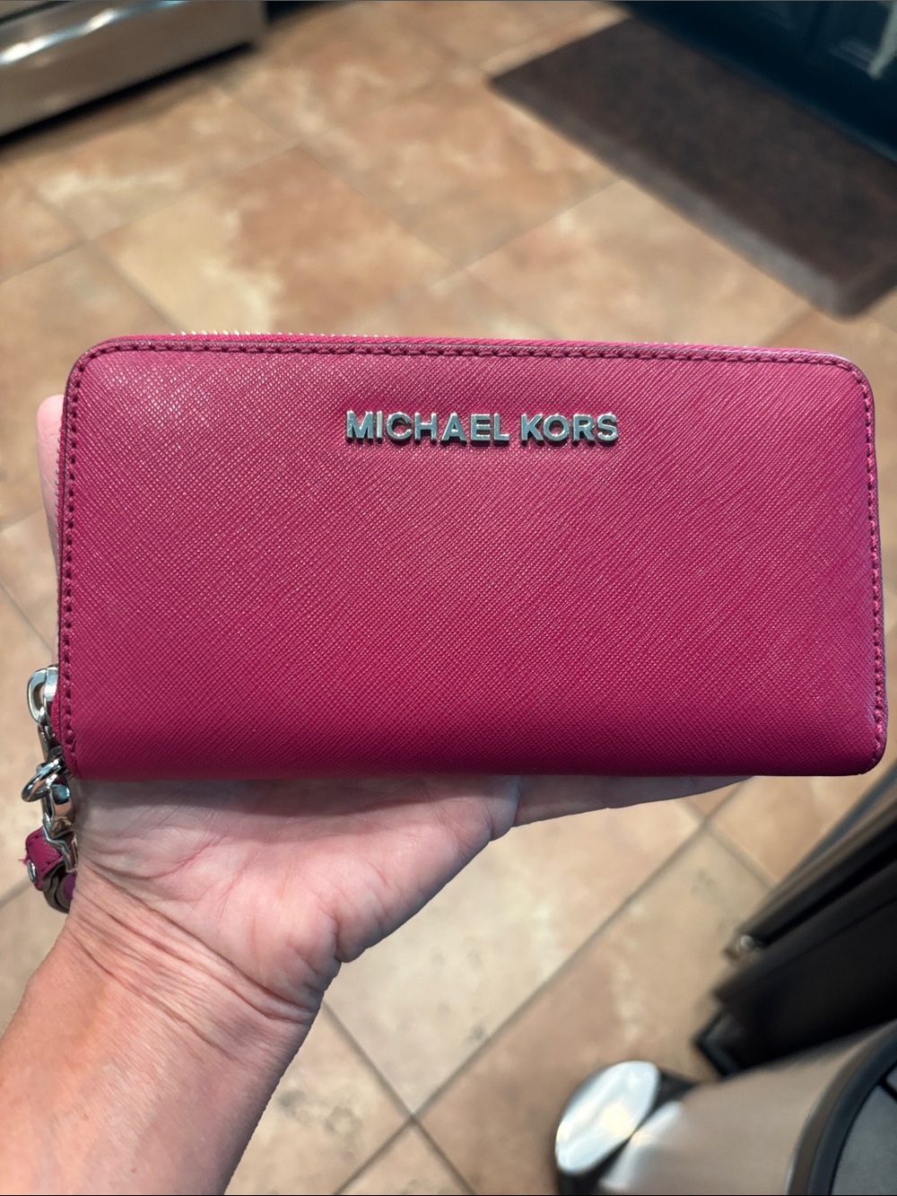 Michael Kors Jet Set Large Wristlet Clutch Wallet, Hot Pink